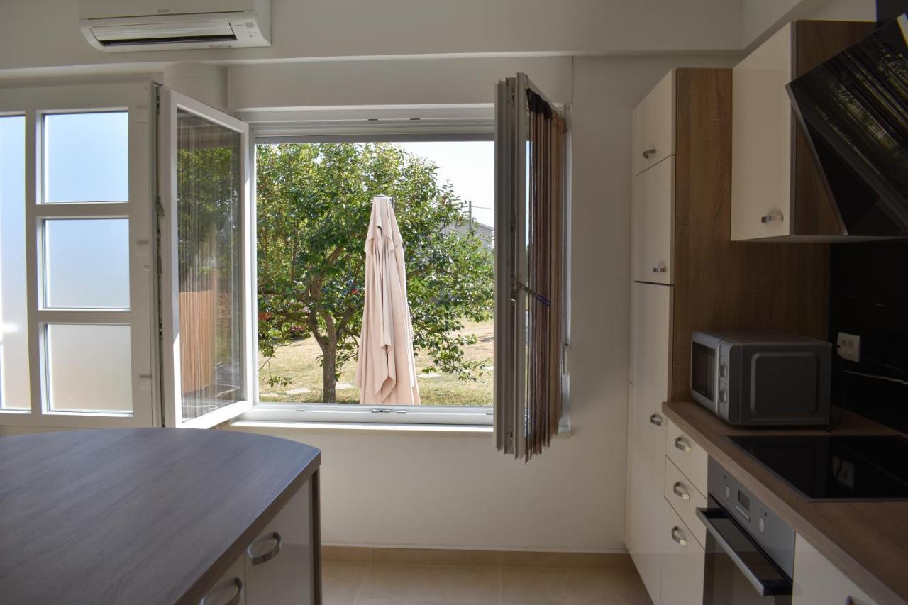 Relax & Enjoy - Marcana Apartments Luaran gambar